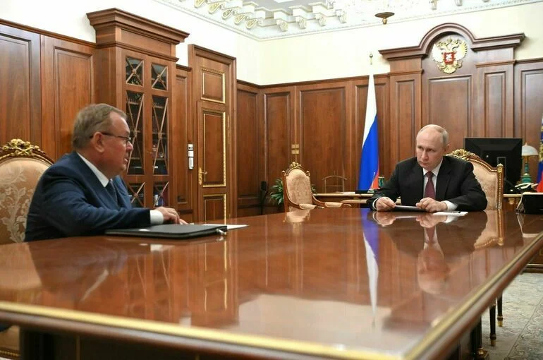 Президент поддержал передачу Объединенной судостроительной корпорации ВТБ