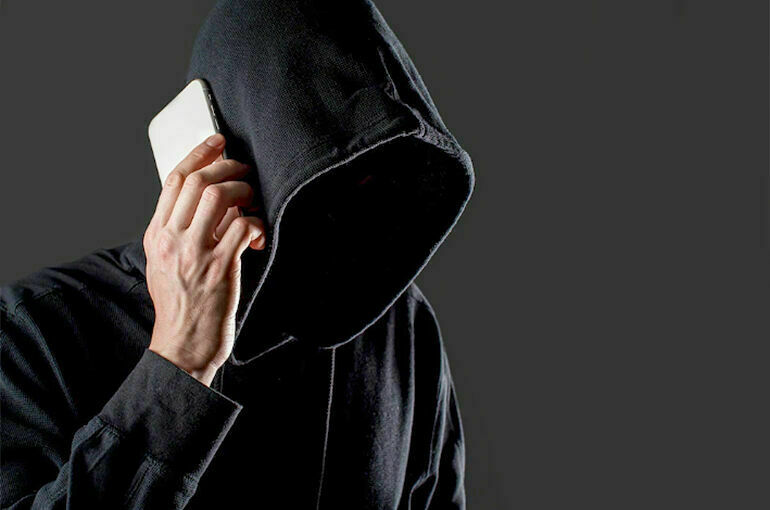 В Москве пенсионер отдал мошенникам 17 миллионов рублей