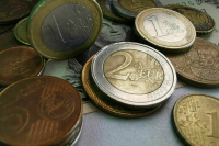 Курс евро на Мосбирже превысил 108 рублей
