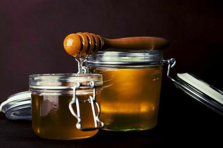 Выбрать правильный мед помогут аромат и цвет