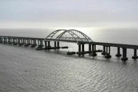 Движение по Крымскому мосту временно перекрыто