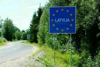Правительство Латвии подало в отставку