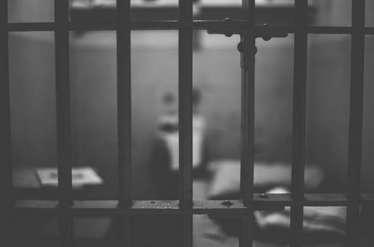 Суд арестовал обвиняемого в убийстве аспиранта УрФУ из Габона