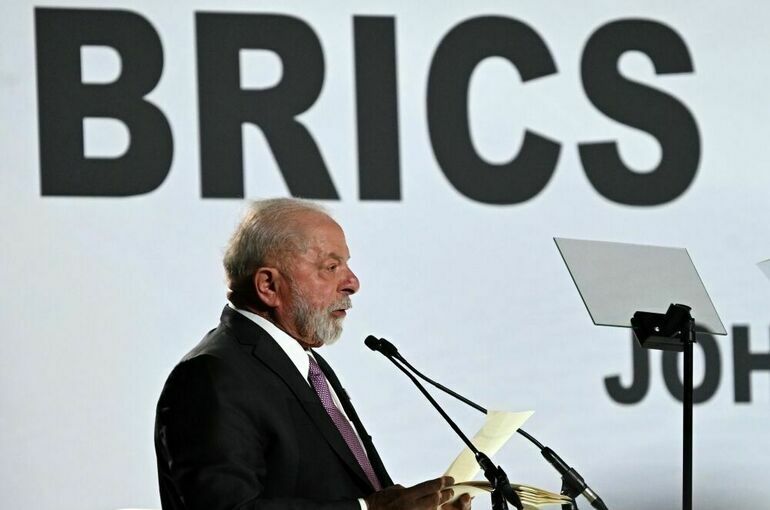 Президент Бразилии назвал условие поддержки идеи о единой валюте БРИКС