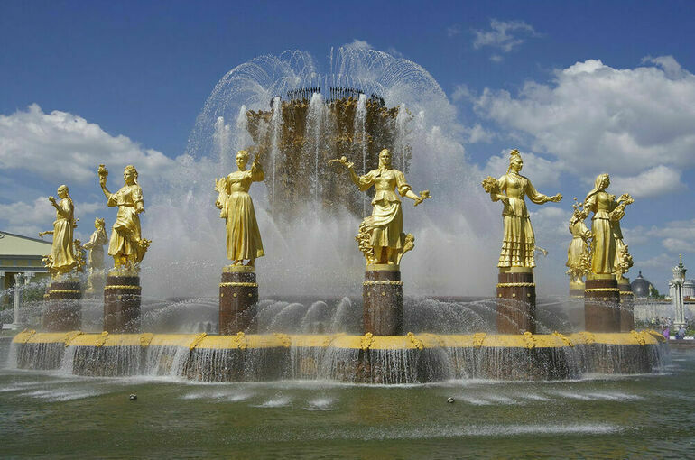 Синоптик рассказал о погоде в Москве в выходные