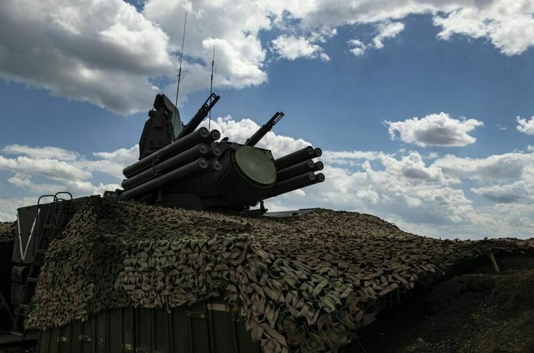 В Крыму системы ПВО перехватили украинскую ракету