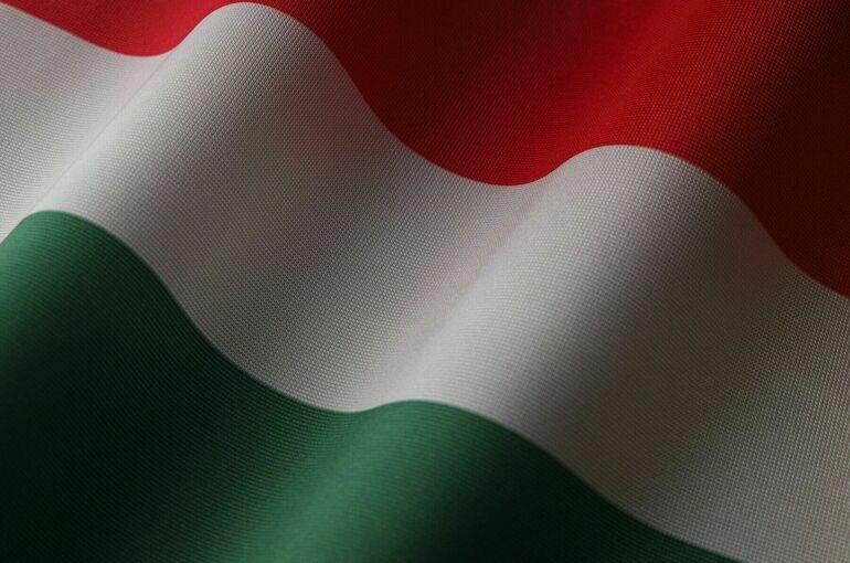Президент Венгрии Новак призвала Зеленского сесть за стол переговоров
