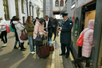 Безбилетников до 16 лет с 1 сентября запретят высаживать из поезда