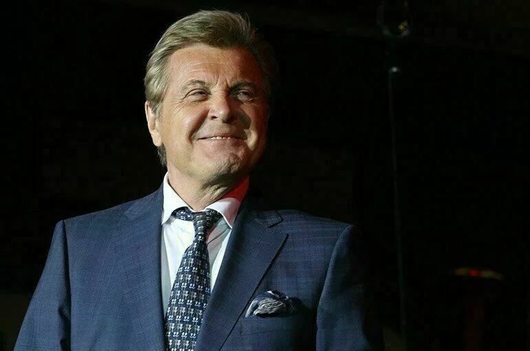Лев Лещенко.