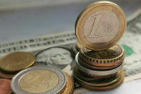 Курс евро на Мосбирже превысил 104 рубля
