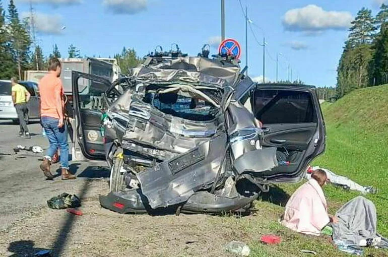 Родители пострадавших на трассе «Скандинавия» девочек рассказали подробности ЧП