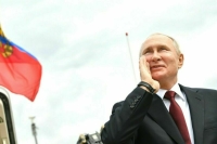 Путин дал старт движению по новому участку трассы М-12
