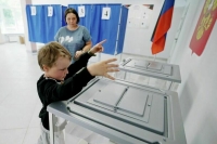 Эксперт из США заявил, что выборы в новых регионах РФ проходят свободно