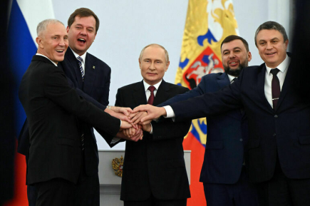 Россия стала больше на четыре региона и 6,2 миллиона человек