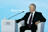 Путин считает, что Украина должна сама заявить о желании вести переговоры