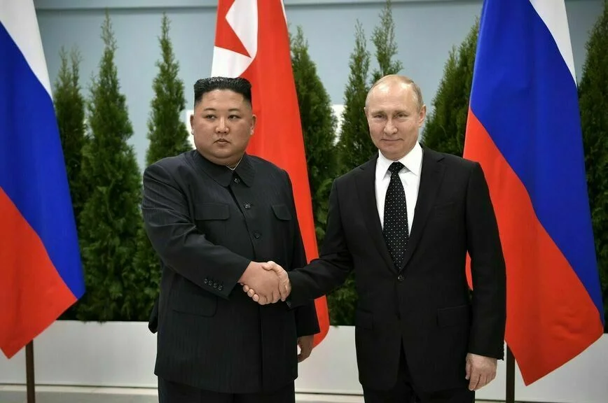 Владимир Путин и Ким Чен Ын.

