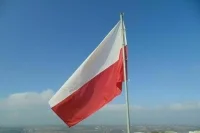 Польша с полуночи продлит запрет на ввоз зерна с Украины