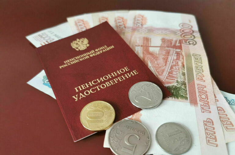 Особенные правила выплаты пенсии за границей хотят сохранить в 2024 году