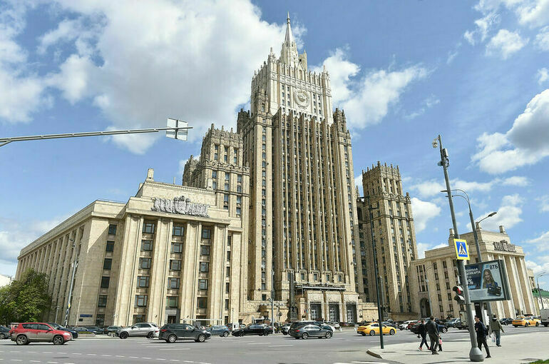 В МИД РФ указали Пашиняну на неприемлемый характер выпадов в адрес Москвы
