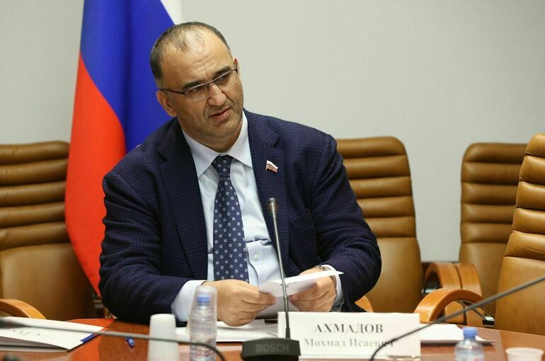 Ахмадов предложил включить в нацпроект создание системы туристских троп