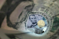Экономист Церазов не ждет перелома ситуации с курсом рубля