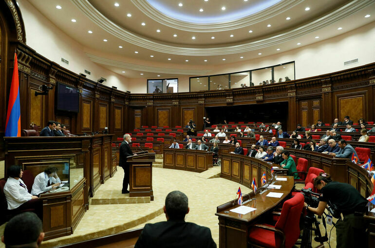 Парламент Армении ратифицировал Римский статут