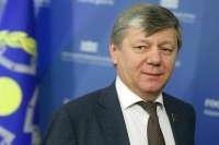 Депутат Новиков возмутился стоимостью новых учебников истории