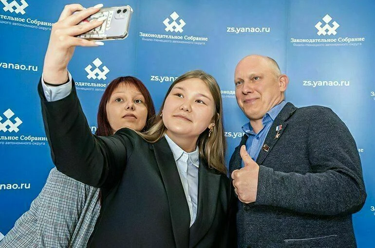 Для стажеров «Время первых!» организовали встречу с Героем России космонавтом
и депутатом Олегом Артемьевым.