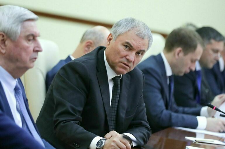 Володин поручил исключить нормы о сплошных рубках из проекта об охране Байкала