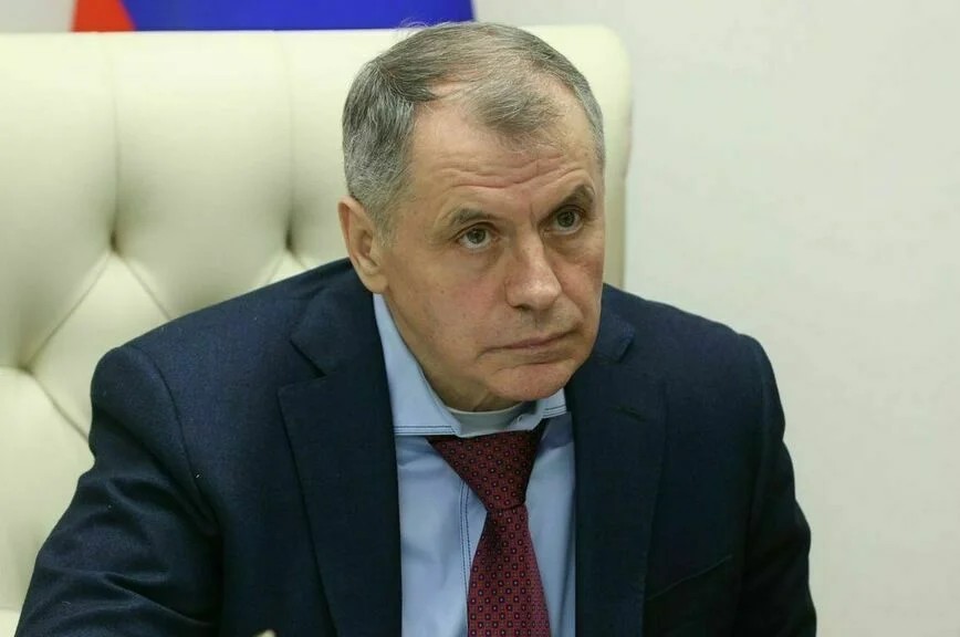 Владимир Константинов.