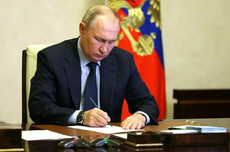 Какие законы подписал Путин 19 октября