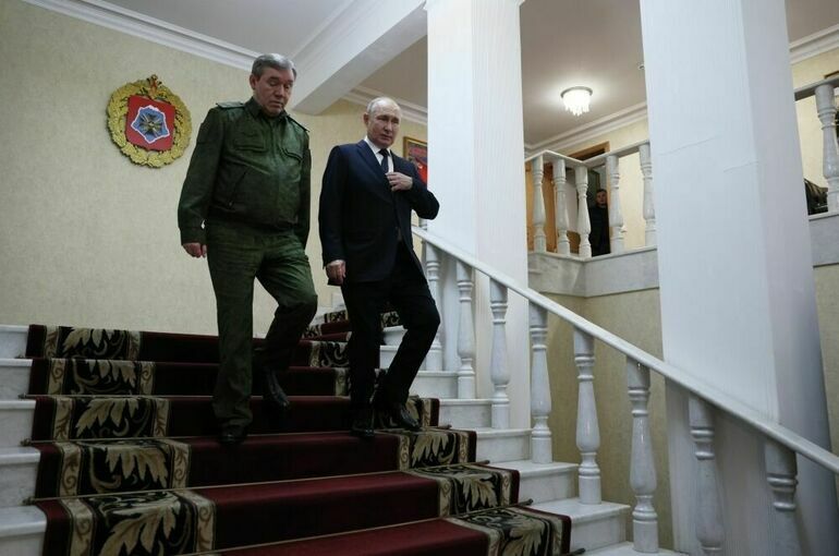 Путин посетил штаб Вооруженных сил в Ростове