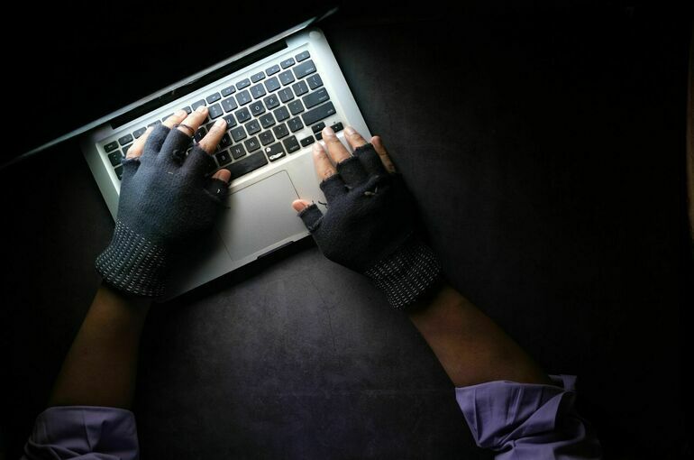 Число киберпреступлений в России выросло почти на треть