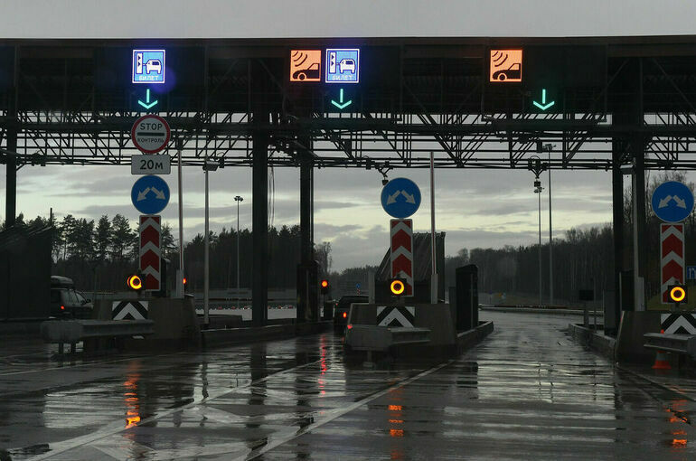 Транспорт с гуманитарной помощью предложили освободить от платы за проезд