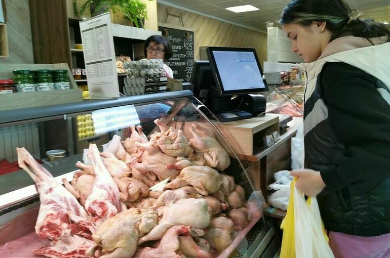 Минсельхоз предложил в 2024 году ввести беспошлинную квоту на ввоз мяса кур