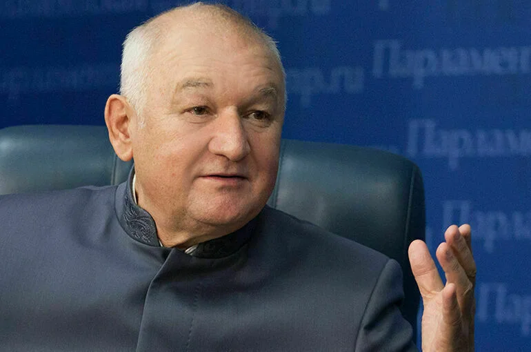 Гильмутдинов заявил о важности адаптации мигрантов