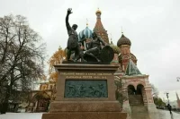 Путин возложит цветы к памятнику Минину и Пожарскому в День народного единства