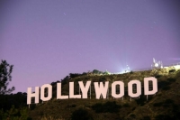Актеры Голливуда прекратили забастовку после договора на миллиард долларов
