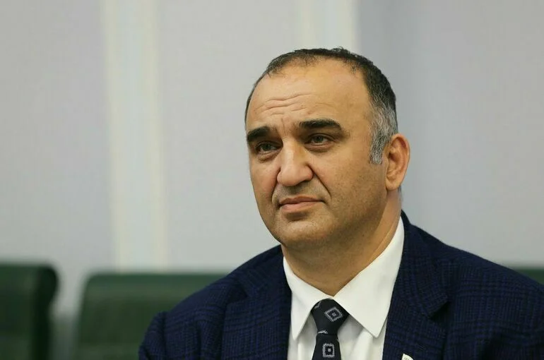 Ахмадов сообщил о подготовке проекта культурного сотрудничества с Оманом