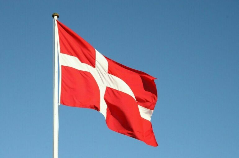 FT: Дания будет проверять танкеры с российской нефтью в своих водах