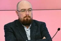 Политолог Денисов: США вряд ли заставят Китай поступиться дружбой с Россией