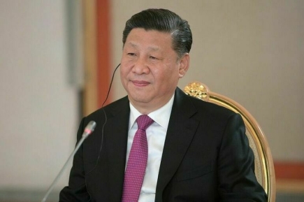 Си Цзиньпин призвал сохранить фундамент китайско-японских отношений