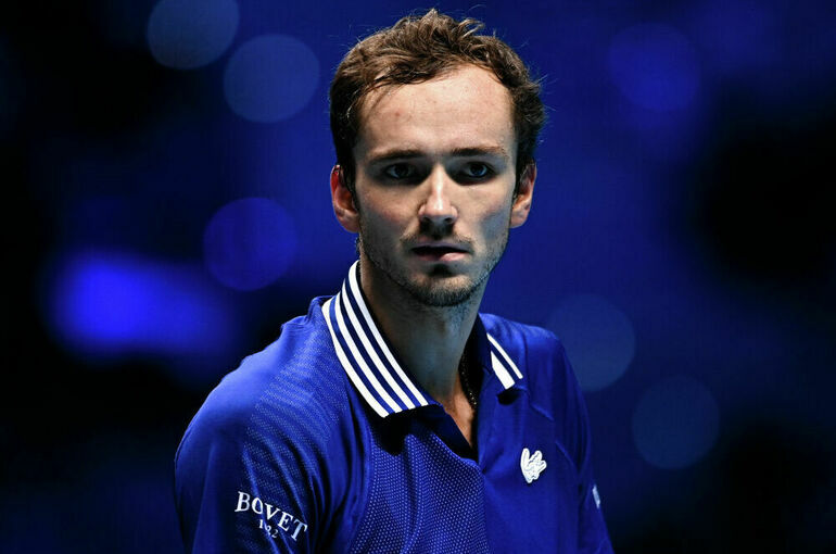 Россиянин Даниил Медведев проиграл Синнеру в полуфинале турнира ATP