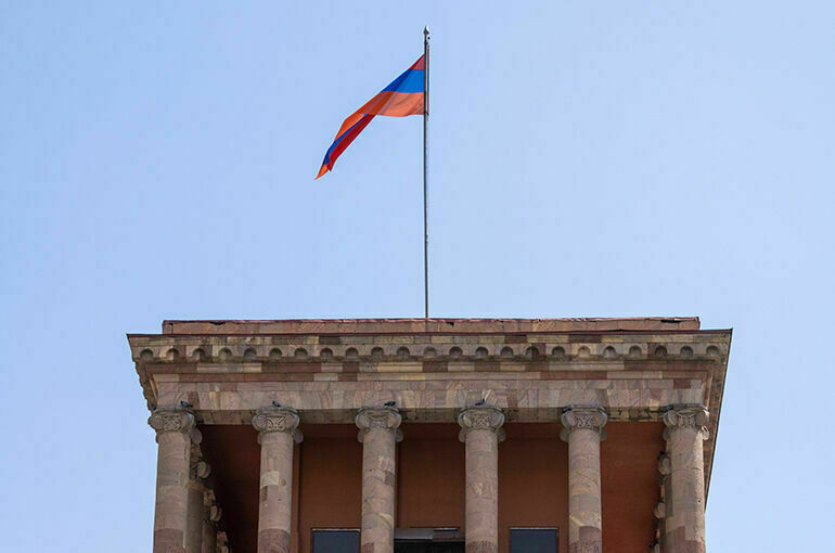 Армения попросила снять с повестки саммита ОДКБ документ о помощи стране