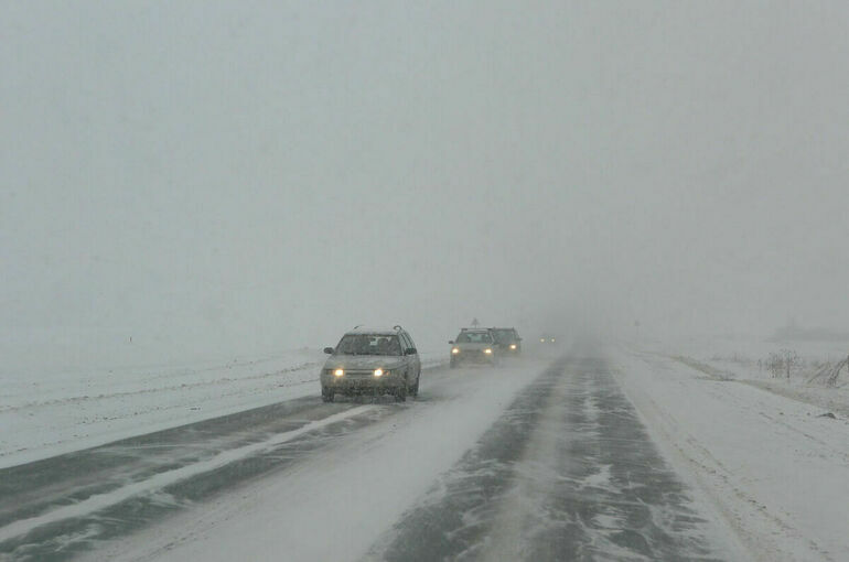 На трассе Курган — Тюмень ограничили движение из-за смертельного ДТП