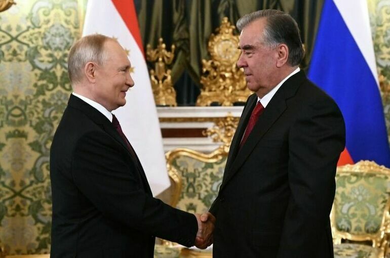 Рахмон пригласил Путина в Таджикистан 