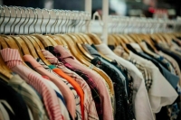 В Совете Федерации рассказали, как поменялся объем продаж российской одежды