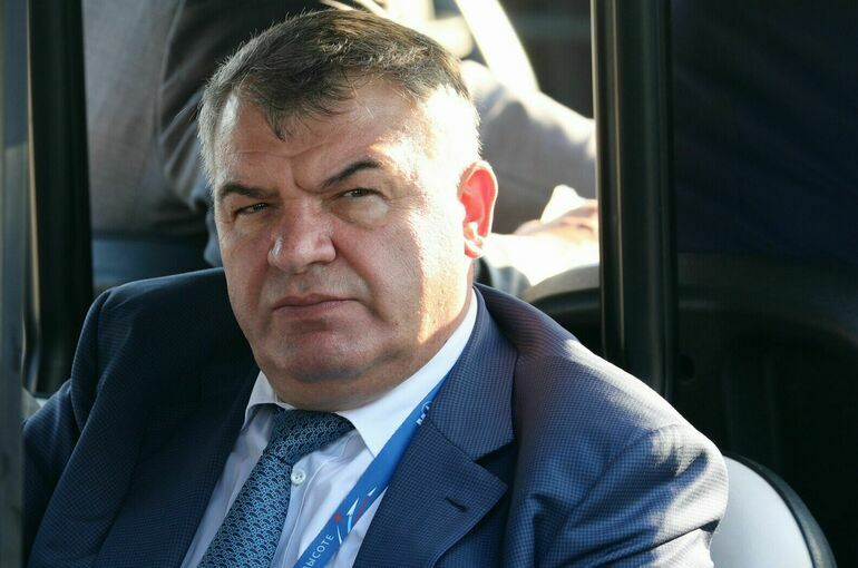 Сердюков утвержден в должности начальника Объединенного штаба ОДКБ