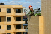 Комитет Госдумы поддержал отмену НДС для строителей домов из дерева