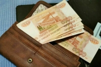 В Госдуму внесли законопроект о денежной выплате к учебному году